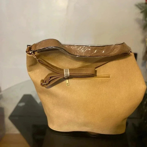 Rebecca & Rifka, Brand New, Brown and Tan colored Large Tote Bag - Picture 2 of 11